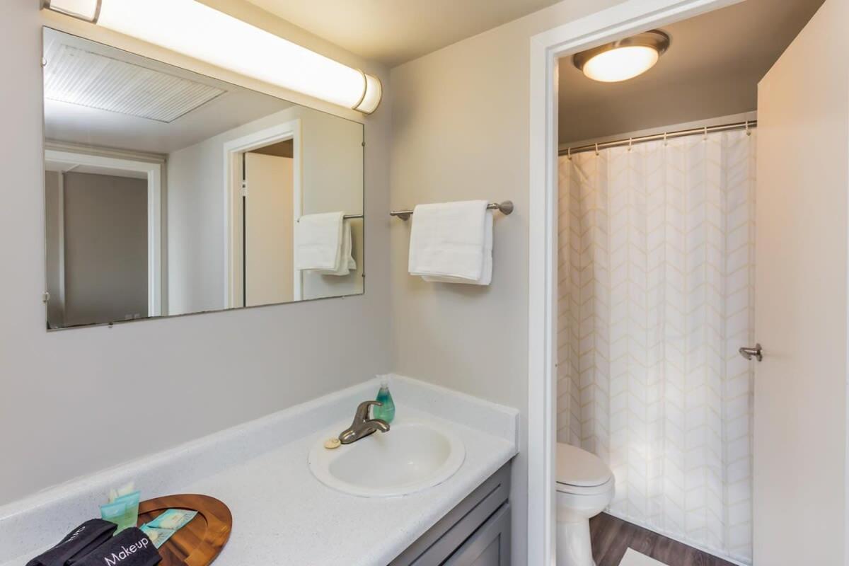 Bargain Memphis Apartment W Hdtv & Wifi ภายนอก รูปภาพ