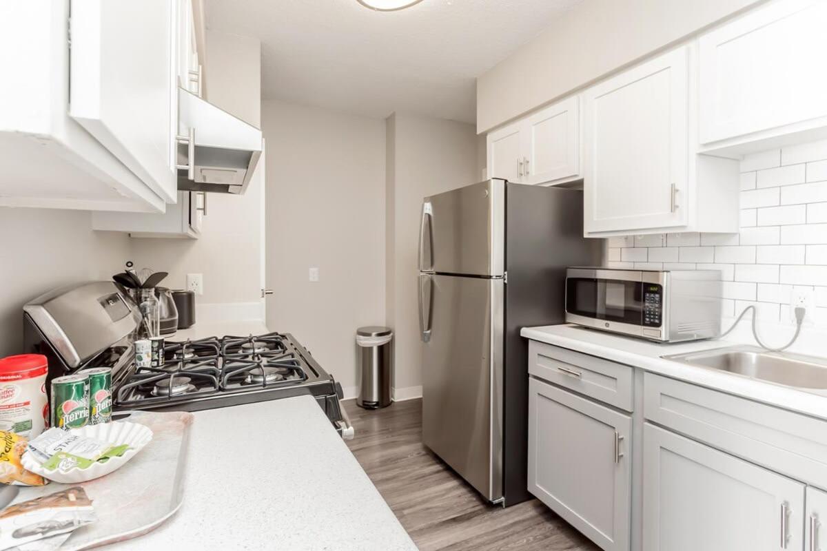Bargain Memphis Apartment W Hdtv & Wifi ภายนอก รูปภาพ